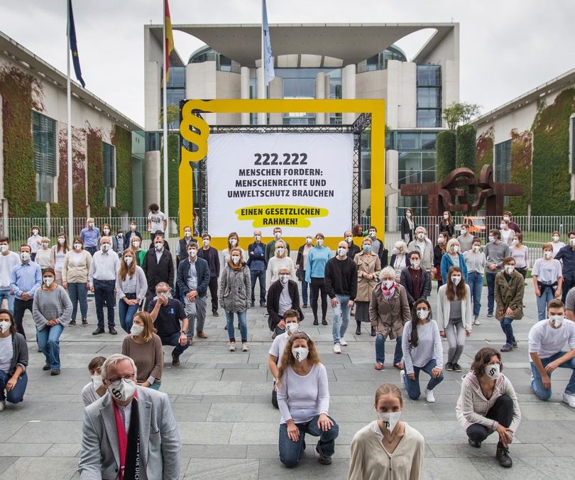 Petitionsübergabe Zuschnitt 2 810x676